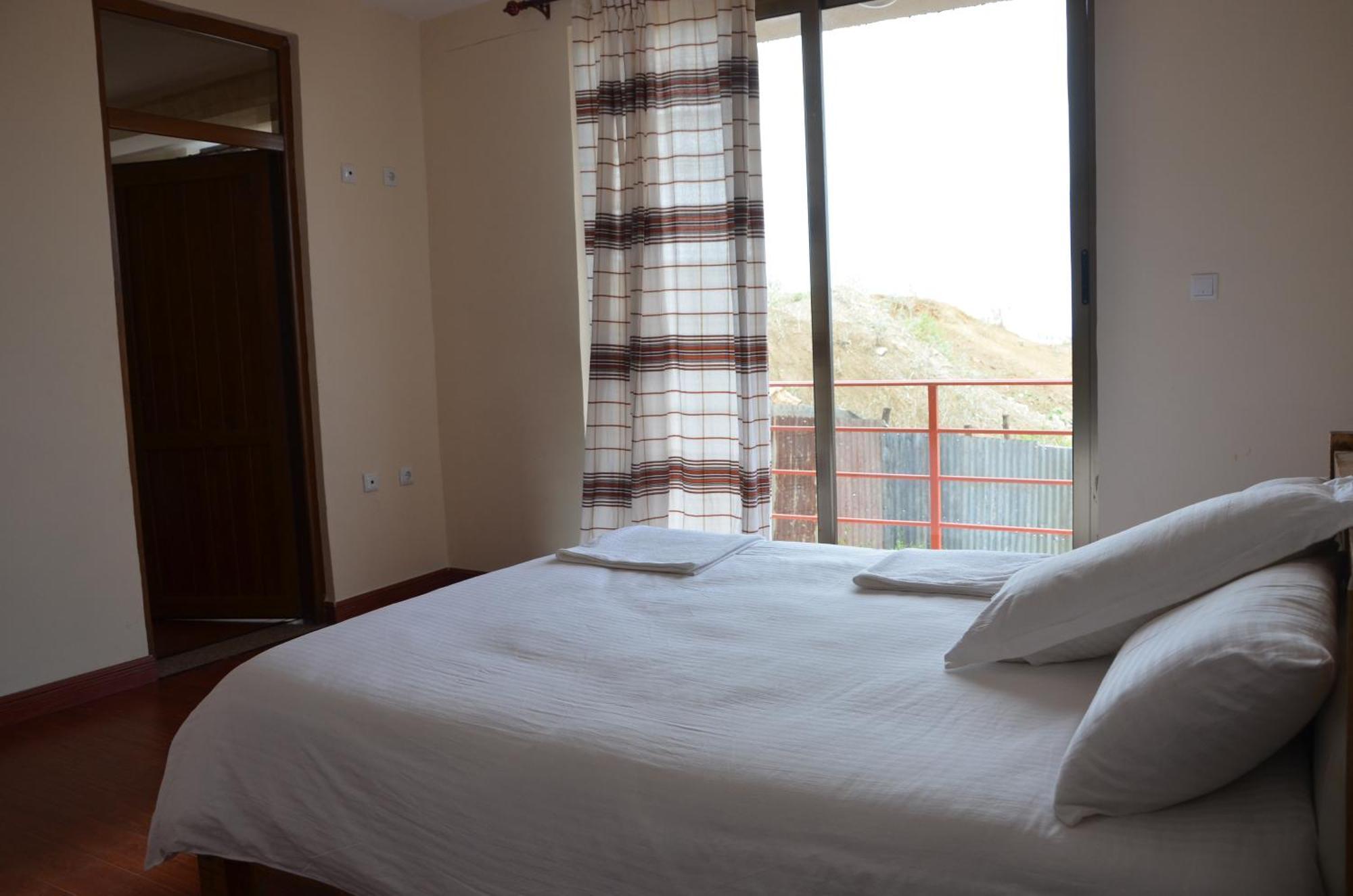 Zan-Seyoum Hotel - Lalībela Екстериор снимка